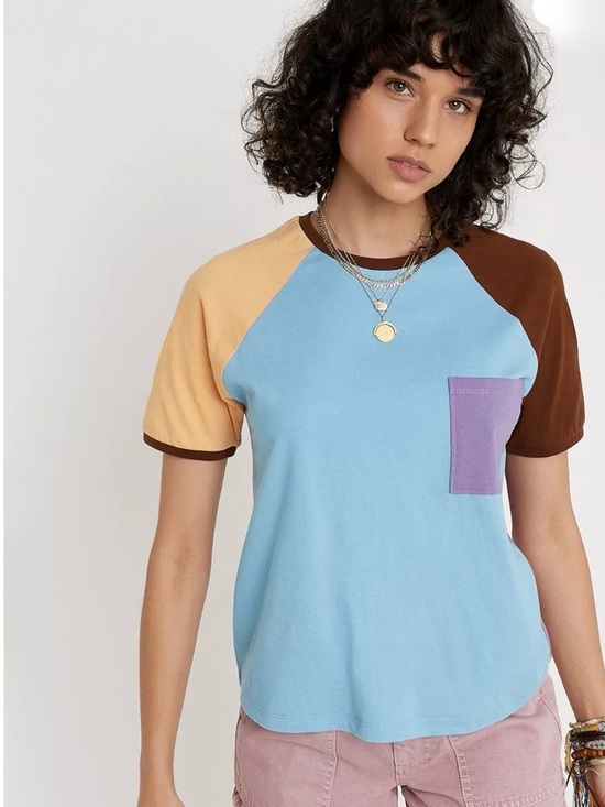Urban Outfitters Tops - Urban Outfitters UO Trike Colorblock
Pocket Raglan Tee M
Retro Skater 90s Y2K